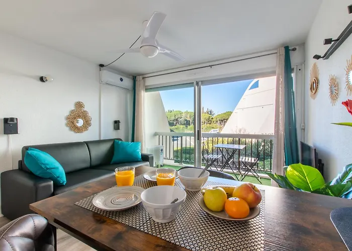 Διαμέρισμα L'eden Des * Clim * Terrasse * Wifi *port *